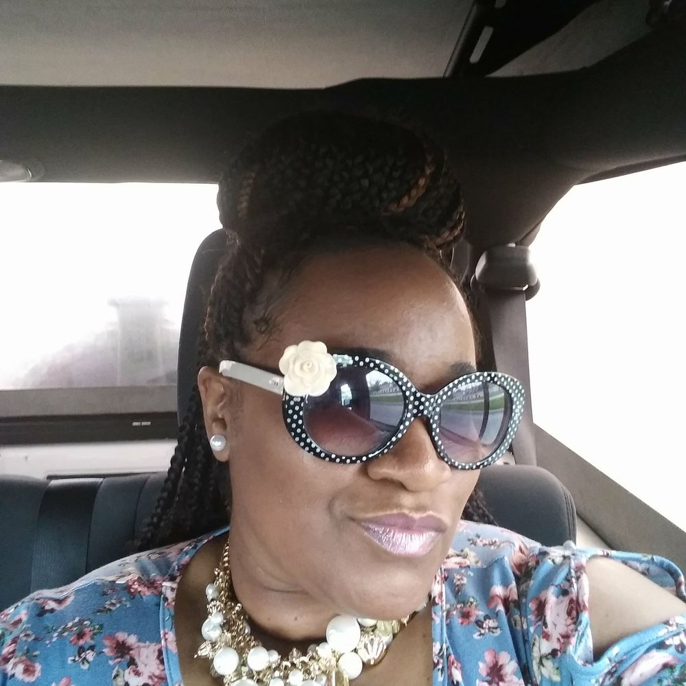 Meet your Posher, Shaunette